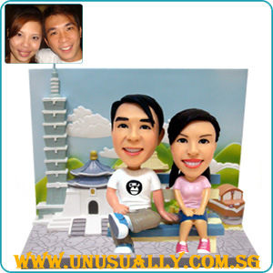 Custom 3D Lovely Couple Figurines (Background Out Of Stock)